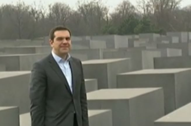 Βερολίνο: Ο Τσίπρας επισκέφθηκε το μουσείο του Εβραϊκού ολοκαυτώματος