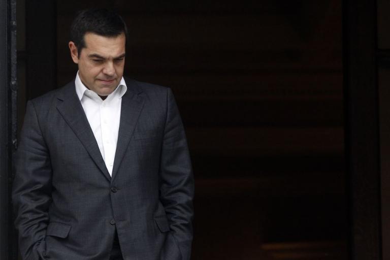 Τσίπρας: Επίθεση δειλών και σκοτεινών δυνάμεων στη Δημοκρατία