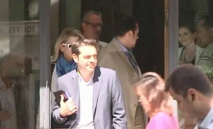 Αντιδράσεις των κομμάτων στις δηλώσεις Τσίπρα και το κυβερνητικό πρόγραμμα του ΣΥΡΙΖΑ