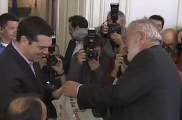 Αλ Τσίπρας προς αγρότες: Ελάχιστα τα περιθώρια για υποχωρήσεις