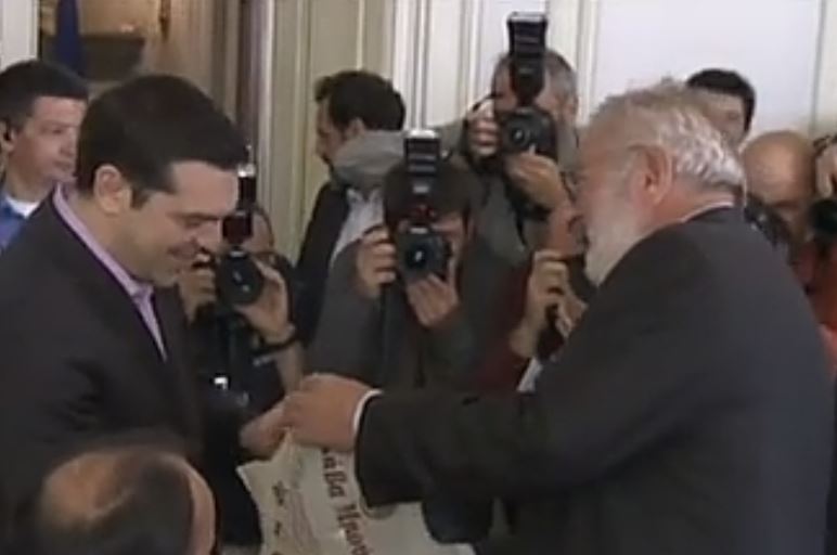 Αλ Τσίπρας προς αγρότες: Ελάχιστα τα περιθώρια για υποχωρήσεις