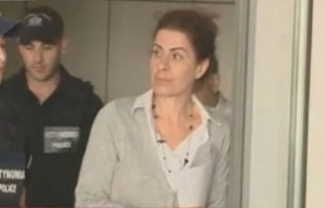 Ήθελα να προστατέψω τον πατέρα μου, είπε η Αρετή Τσοχατζοπούλου