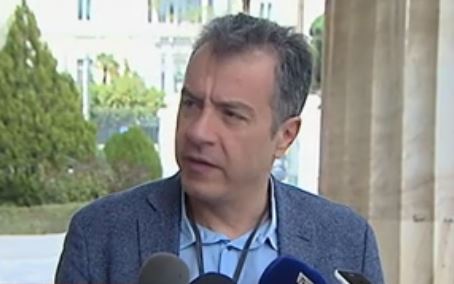 Θεοδωράκης: Κάποιοι προσπαθούν να τορπιλιζουν τις ελληνογερμανικές σχέσεις