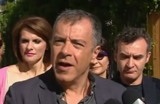 Θεοδωράκης: Αν είμασταν ΣΥΡΙΖΑ θα κάναμε κατάληψη για τις αλλαγές στην παιδεία