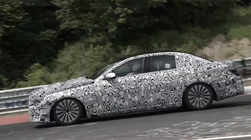 Mercedes-Benz E-Class 2016: Ιστορίες εξέλιξης