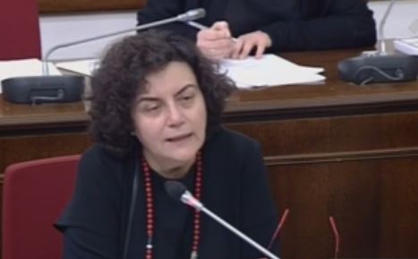 Ν. Βαλαβάνη: Καταργείται το ΤΑΙΠΕΔ και δημιουργείται νέος φορέας