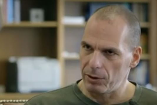 Βαρουφάκης: Παίζουν με τη φωτιά ότι πιστεύουν ότι το grexit δεν θα έχει συνέπειες