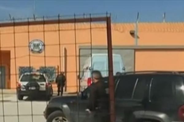 Συλλήψεις δεσμοφυλάκων για το βασανισμό και το θάνατο του Καρέλι