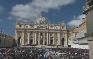 Ιστορική η παρουσία του Οικουμενικού Πατριάρχη στην ενθρόνιση του Πάπα