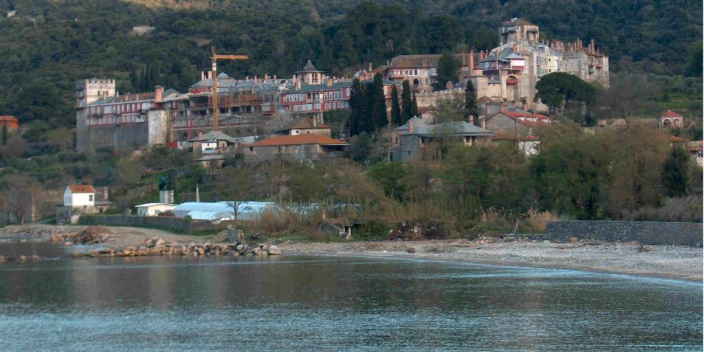 Σε δίκη 14 άτομα για το σκάνδαλο Βατοπαιδίου