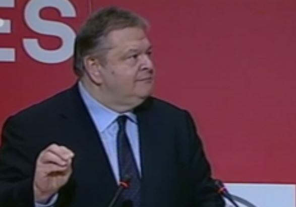 Ευ.Βενιζέλος: Ο ΣΥΡΙΖΑ συνεργάζεται με ακροδεξιά στοιχεία