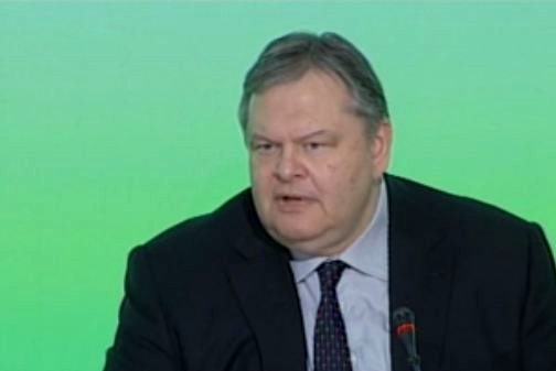 Ευ.Βενιζέλος: Καμία χώρα με αξιοπρέπεια δεν ανέχεται εξωγενείς λύσεις