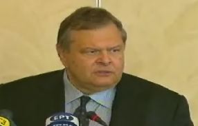 Η ανακοίνωση των νέων μέτρων από τον Ευ.Βενιζέλο