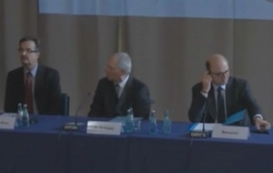 Μοσκοβισί: Η Γαλλία δεν χρειάζεται υπερβολική λιτότητα