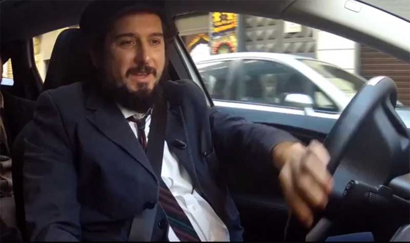 Vinicio Capossela: Ιταλός, ρεμπέτης και fan της Volvo