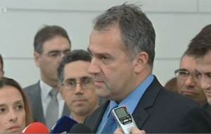 Απειλεί με παραίτηση ο Βορίδης λόγω… ταξί