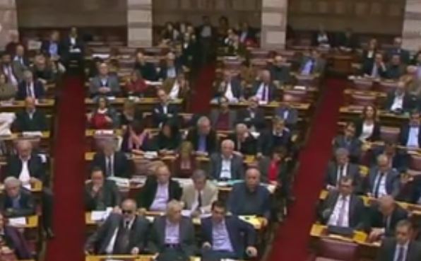 Βουλή:1.393 υπάλληλοι – 590 επιστημονικοί συνεργάτες