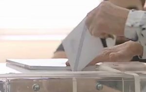 Οι κάλπες άφησαν εκτός Βουλής ηχηρά ονόματα