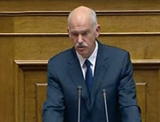 «Δεν αλλάζει το καθεστώς στο Αιγαίο» τόνισε στη Βουλή ο Γιώργος Παπανδρέου