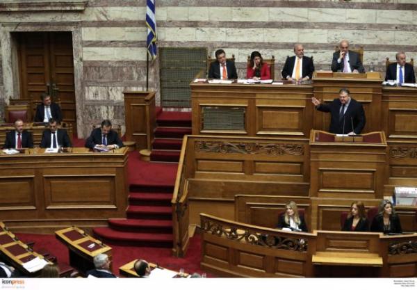 Κορυφώνεται η τριήμερη συζήτηση στη Βουλή επί της πρότασης μομφής