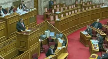 «Κόντρες» στη Βουλή για τα υποβρύχια