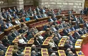Διχασμένοι οι βουλευτές για τη ψήφιση της νέας δανειακής σύμβασης