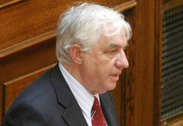 Κ.Βρεττός: «Να παραιτηθούν τα μέλη της κυβέρνησης»