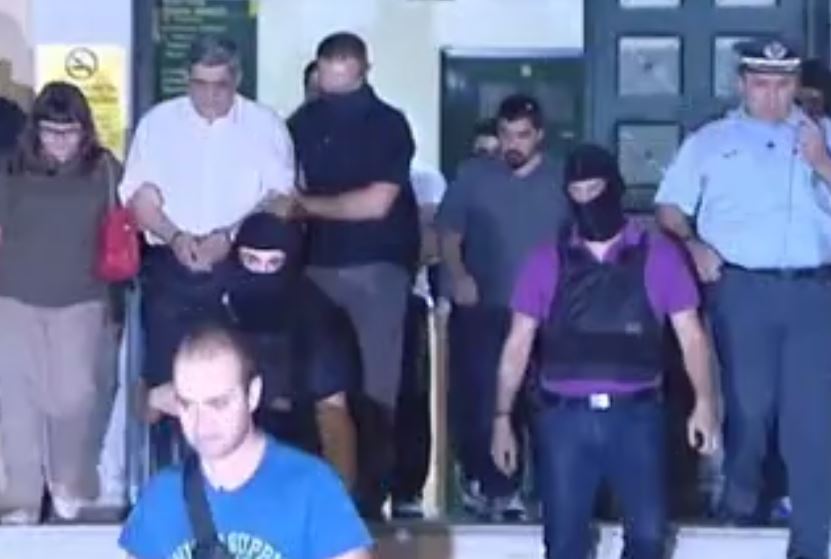 Στο εδώλιο σύσσωμη η Κοινοβουλευτική Ομάδα του 2012 της Χρυσής Αυγής