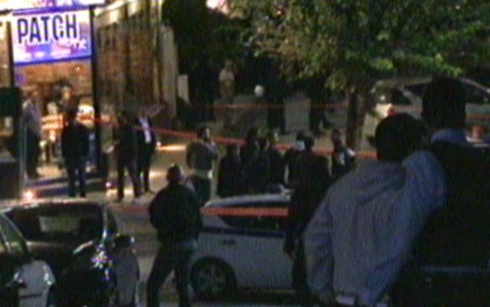 Δολοφονία δύο νεαρών έξω από τα γραφεία της ΧΑ στο Νέο Ηράκλειο