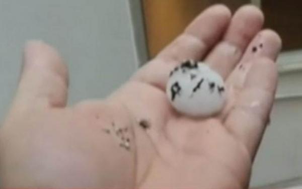 Χαλάζι σε μέγεθος καρυδιού στο κέντρο της Νάουσας