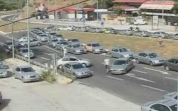 Χάος σε όλη την Ελλάδα από την απεργία των ταξί