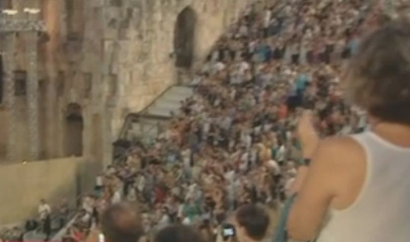 Αποθέωσαν τον Μ.Θεοδωράκη στο θρυλικό «Canto General» στο Ηρώδειο