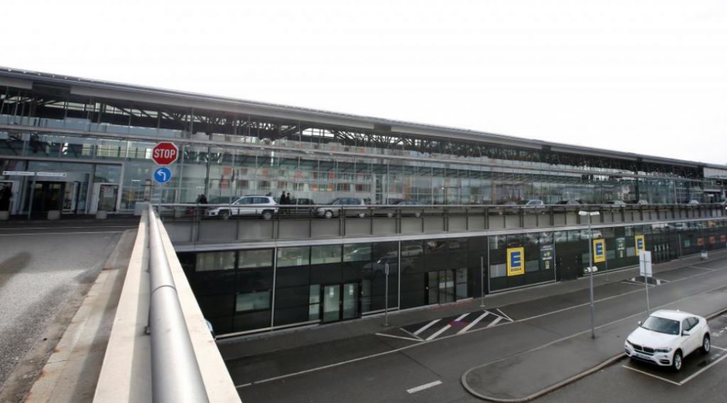 Συναγερμός στη Στουτγκάρδη: Πληροφορίες για επικείμενη επίθεση ισλαμιστών στο αεροδρόμιο