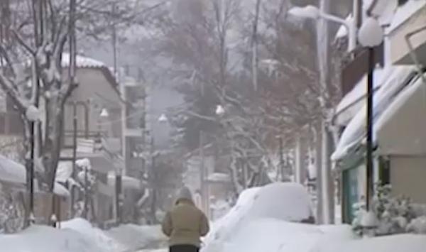 Ζημιές και προβλήματα από την κακοκαιρία σε αρκετές περιοχές