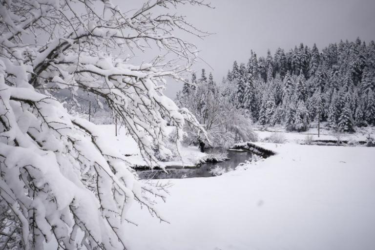 Επελαύνει ο χιονιάς – Που θα χτυπήσει η κακοκαιρία απόψε και αύριο