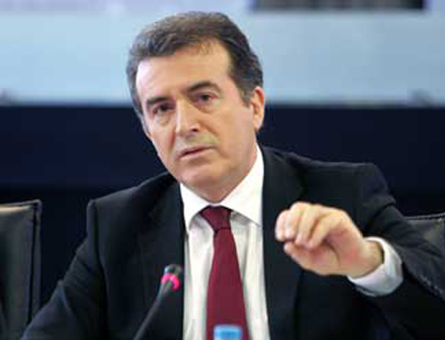 Αναζητείται «ενιαίο μέτωπο»