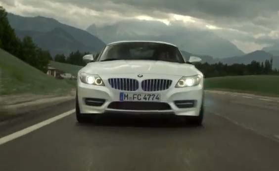 BMW Z4 vs BMW Z4 GT3