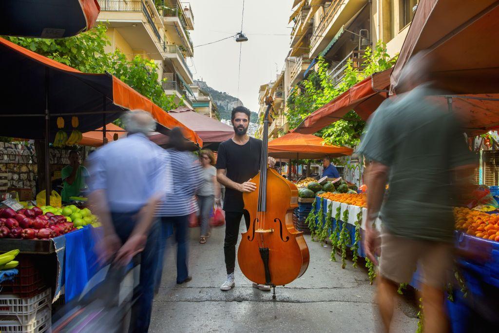 Jazz Chronicles: O Πέτρος Κλαμπάνης στον Φάρο του Νιάρχος