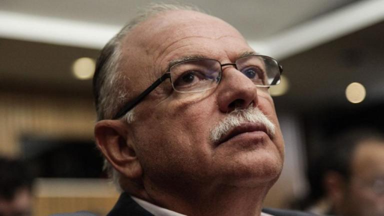 Πρόσφυγας και Παπαδημούλης