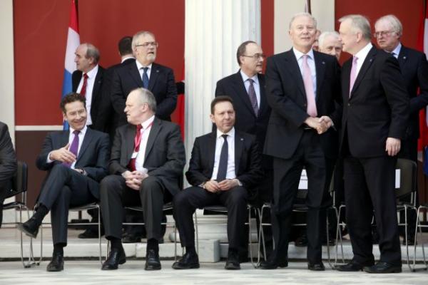 Eurogroup: Πολιτική έγκριση 8,3 δισ. ευρώ σε τρεις δόσεις
