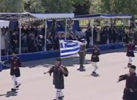 Ολοκληρώθηκε η μαθητική παρέλαση στη Θεσσαλονίκη