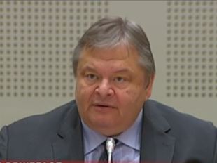 Ευ.Βενιζέλος: Εξάμηνο δρομολόγησης εξόδου από την κρίση