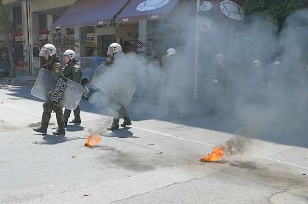 Ένταση και προσαγωγές στα Εξάρχεια μετά τις κινητοποιήσεις