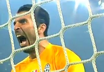 Προβάδισμα της Γιουβέντους με νίκη 2-1 επί της Ρεάλ Μαδρίτης