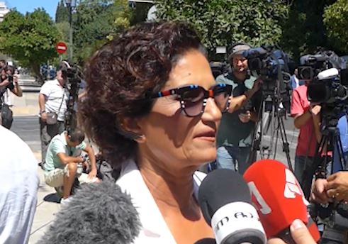 Δηλώσεις στελεχών της νέας υπηρεσιακής κυβέρνησης έξω από το Προεδρικό Μέγαρο