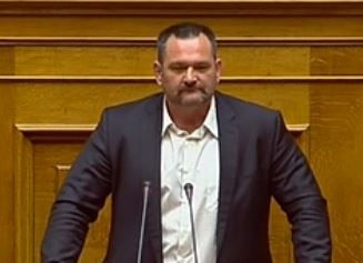 Και πάλι προκλητική η ΧΑ, επανέρχεται στα περί «προδοτών»