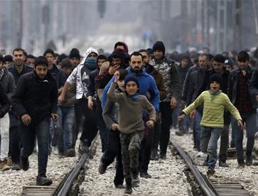 Περισσότεροι από 30.000 οι εγκλωβισμένοι πρόσφυγες στην Ελλάδα