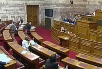 Μετωπική σύγκρουση κυβέρνησης-ΣΥΡΙΖΑ για τα υποβρύχια