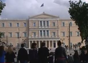 Στο 3,2% η διαφορά ΣΥΡΙΖΑ – ΝΔ σε νέα δημοσκόπηση