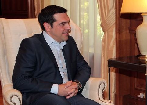 Θεοδωράκη, Γεννηματά και Μπακογιάννη ενημέρωσε ο Αλ.Τσίπρας